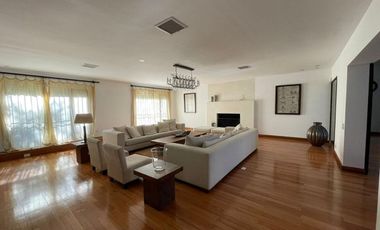 ESPECTACULAR CASA EN ALQUILER. ZONA EXCLUSIVA MTZ