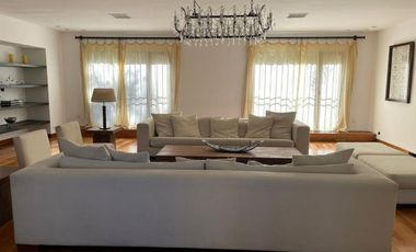 ESPECTACULAR CASA EN ALQUILER. ZONA EXCLUSIVA MTZ