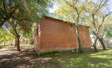 QUINTA SOBRE EL RÍO EN ARROYO LEYES