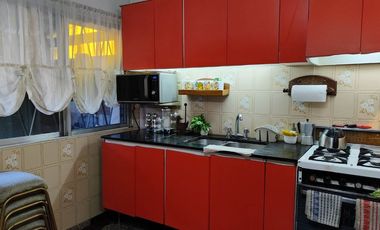 VENTA PH LANUS 4 AMBIENTES PATIO GARAGE PERMUTA