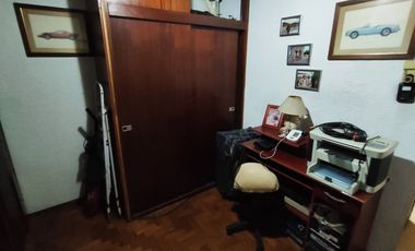 VENTA PH LANUS 4 AMBIENTES PATIO GARAGE PERMUTA