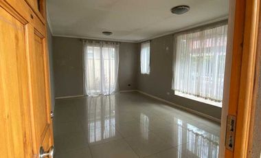 Casa en arriendo en MACHALÍ