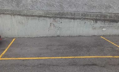 Estacionamiento en arriendo en SANTIAGO