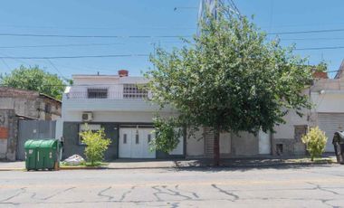 VENTA PH 4 AMB COCHERA TERRAZA FLORES - PERMUTA.