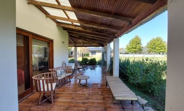Venta casa La Primavera Golf, Carlos Keen, Luján