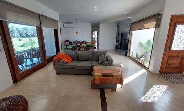 Venta casa La Primavera Golf, Carlos Keen, Luján