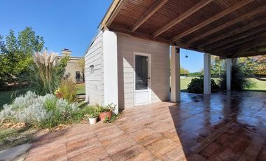 Venta casa La Primavera Golf, Carlos Keen, Luján