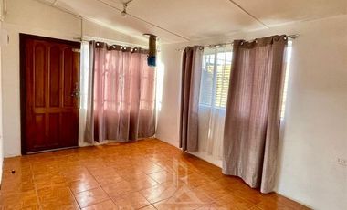 Casa en Arriendo en COD38823 A 3 cuadras de Manuel Recabarren norte con Av. Toscana
