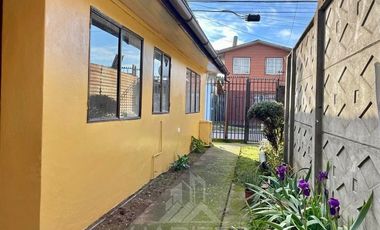 Casa en Arriendo en COD38823 A 3 cuadras de Manuel Recabarren norte con Av. Toscana