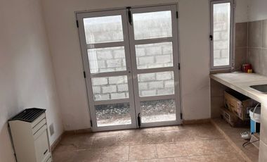 VENTA DE DOS DEPARTAMENTOS EN CIPOLLETTI