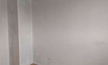 Casa en Arriendo en Arriendo Linda casa remodelada 4D 2B. Excelente ubicación, Renca