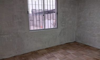 Casa en Arriendo en Arriendo Linda casa remodelada 4D 2B. Excelente ubicación, Renca