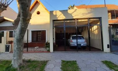 CASA 3 AMBIENTES EN VENTA QUILMES APTO CREDITO