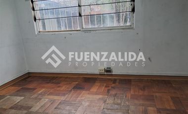 Local Comercial en Arriendo en Lautaro Ferrer, Los Leones, Providencia, RM