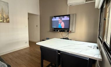 CASA EN VENTA 5 AMBIENTES MAS UN DPTO 3 AMBIENTES