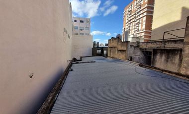 LANUSITA-8,66x38 mts-EDIFICIO-PERMUTA X DEPTOS EFE