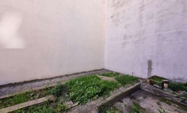 LANUSITA-8,66x38 mts-EDIFICIO-PERMUTA X DEPTOS EFE