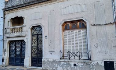 LANUSITA-8,66x38 mts-EDIFICIO-PERMUTA X DEPTOS EFE