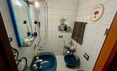 Venta Casa 4 Amb c/ Pileta Quincho, Local -Permuta