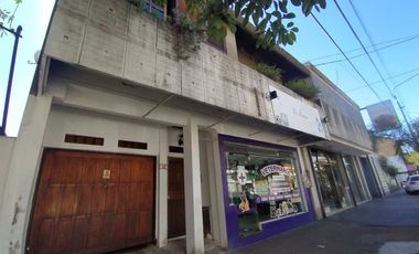 Venta Casa 4 Amb c/ Pileta Quincho, Local -Permuta