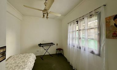 Venta Casa 4 Amb c/ Pileta Quincho, Local -Permuta