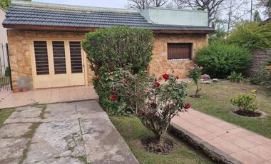 Casa  a reciclar Lote ideal inversión APTO CRÉDITO