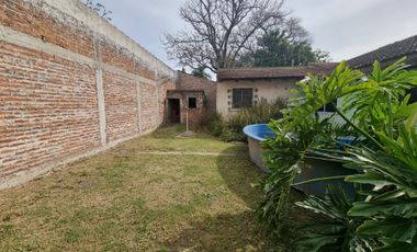 Casa  a reciclar Lote ideal inversión APTO CRÉDITO