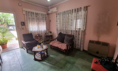 Casa  a reciclar Lote ideal inversión APTO CRÉDITO