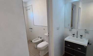 Casa sobre J. Selva Norte 2045
