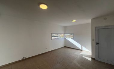 Casa sobre J. Selva Norte 2045