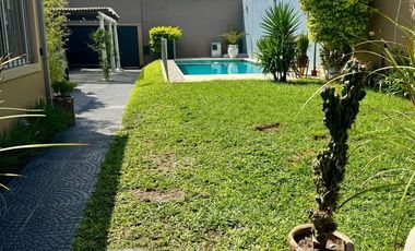 VENTA CASA 470 M2 RAMOS MEJIA