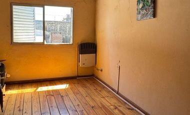 CASA EN VENTA EN PEHUAJÓ CON GARAGE