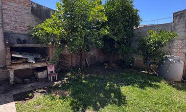 CASA EN VENTA EN PEHUAJÓ CON GARAGE