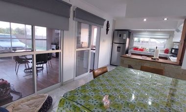 VENTA CASA 3 AMB,PARQUE Y PILETA LAS LOMAS MIRAMAR