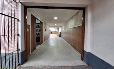 CASA 3 AMB. VENTA DON BOSCO  QUILMES CON QUINCHO