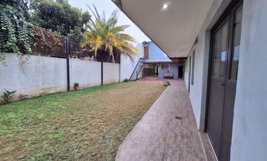 CASA 3 AMB. VENTA DON BOSCO  QUILMES CON QUINCHO