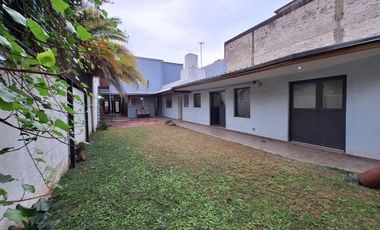 CASA 3 AMB. VENTA DON BOSCO  QUILMES CON QUINCHO