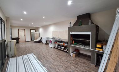 CASA 3 AMB. VENTA DON BOSCO  QUILMES CON QUINCHO