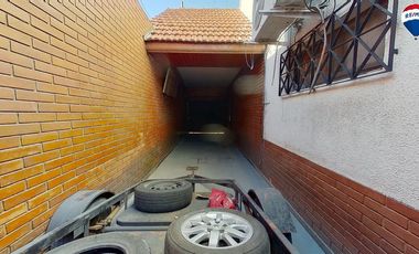 VENTA CASA 5 AMB CON PARRILLA Y COCHERA, WILDE