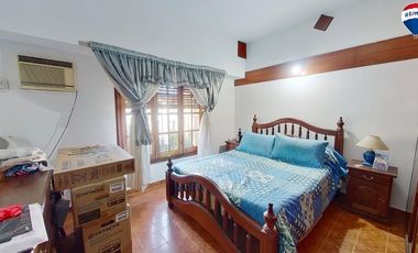 VENTA CASA 5 AMB CON PARRILLA Y COCHERA, WILDE