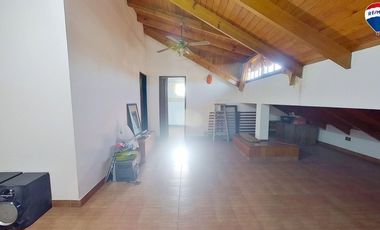 VENTA CASA 5 AMB CON PARRILLA Y COCHERA, WILDE