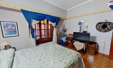 VENTA CASA 5 AMB CON PARRILLA Y COCHERA, WILDE