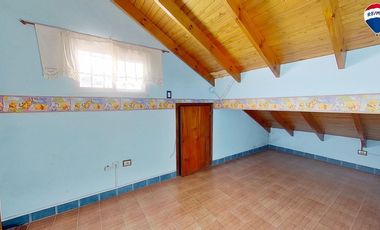 VENTA CASA 5 AMB CON PARRILLA Y COCHERA, WILDE