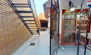 VENTA CASA 5 AMB CON PARRILLA Y COCHERA, WILDE