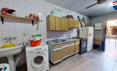 VENTA CASA 5 AMB CON PARRILLA Y COCHERA, WILDE
