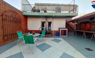 VENTA CASA 5 AMB CON PARRILLA Y COCHERA, WILDE