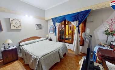 VENTA CASA 5 AMB CON PARRILLA Y COCHERA, WILDE