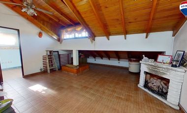 VENTA CASA 5 AMB CON PARRILLA Y COCHERA, WILDE