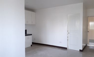 TWO & ONE BEDROOM APARTMENT