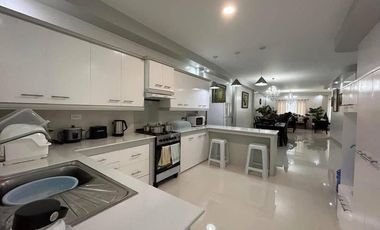 3 BEDROOM APARTMENT FOR RENT